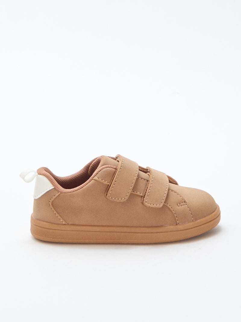 Sneakers basse con velcro in ecopelle scamosciata bicolore Marrone - Kiabi