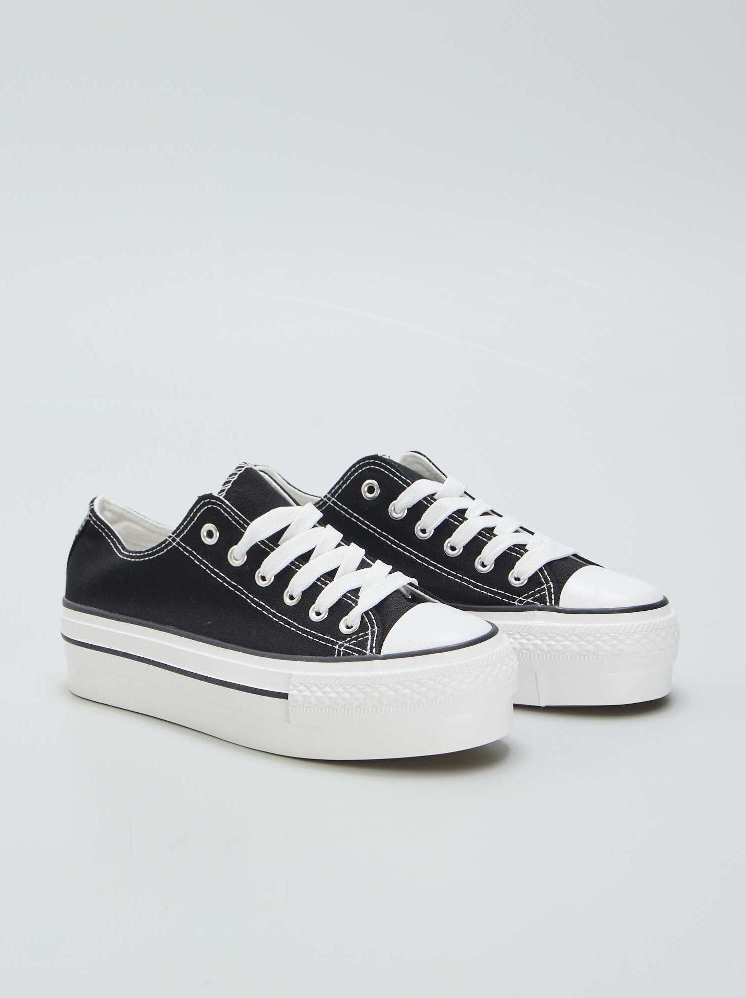 Sneakers basse con zeppa nero Kiabi 20.00