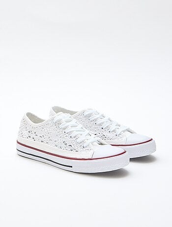Sneakers basse in macramè