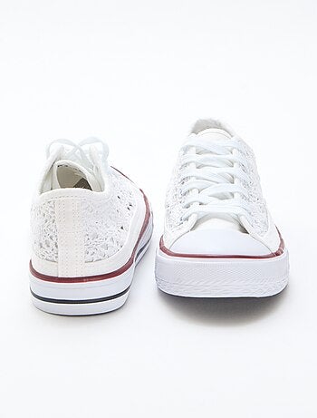 Sneakers basse in macramè