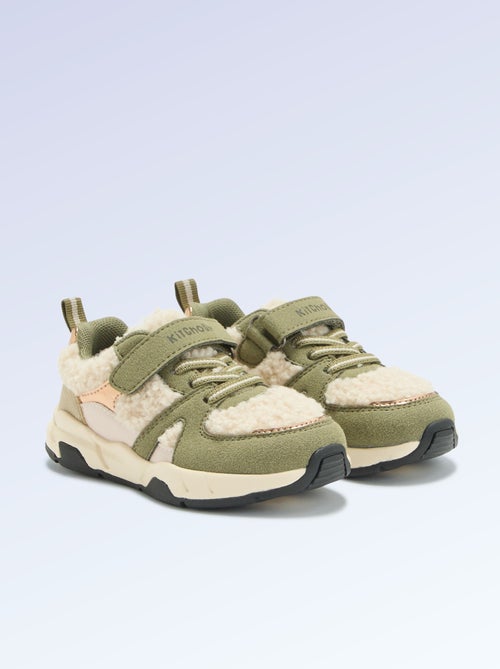 Sneakers basse in similcamoscio ed effetto montone - Kiabi Sneakers basse in similcamoscio ed effetto montone - Kiabi