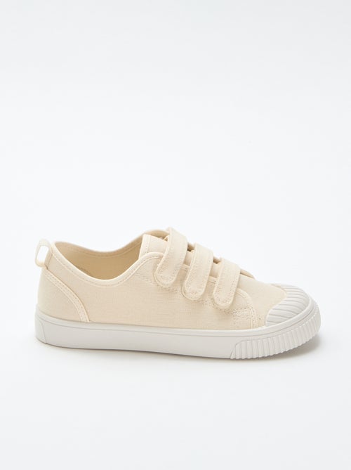 Sneakers basse in tela con strappi - Kiabi