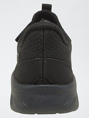Sneakers basse 'PUMA' con lacci e strappi
