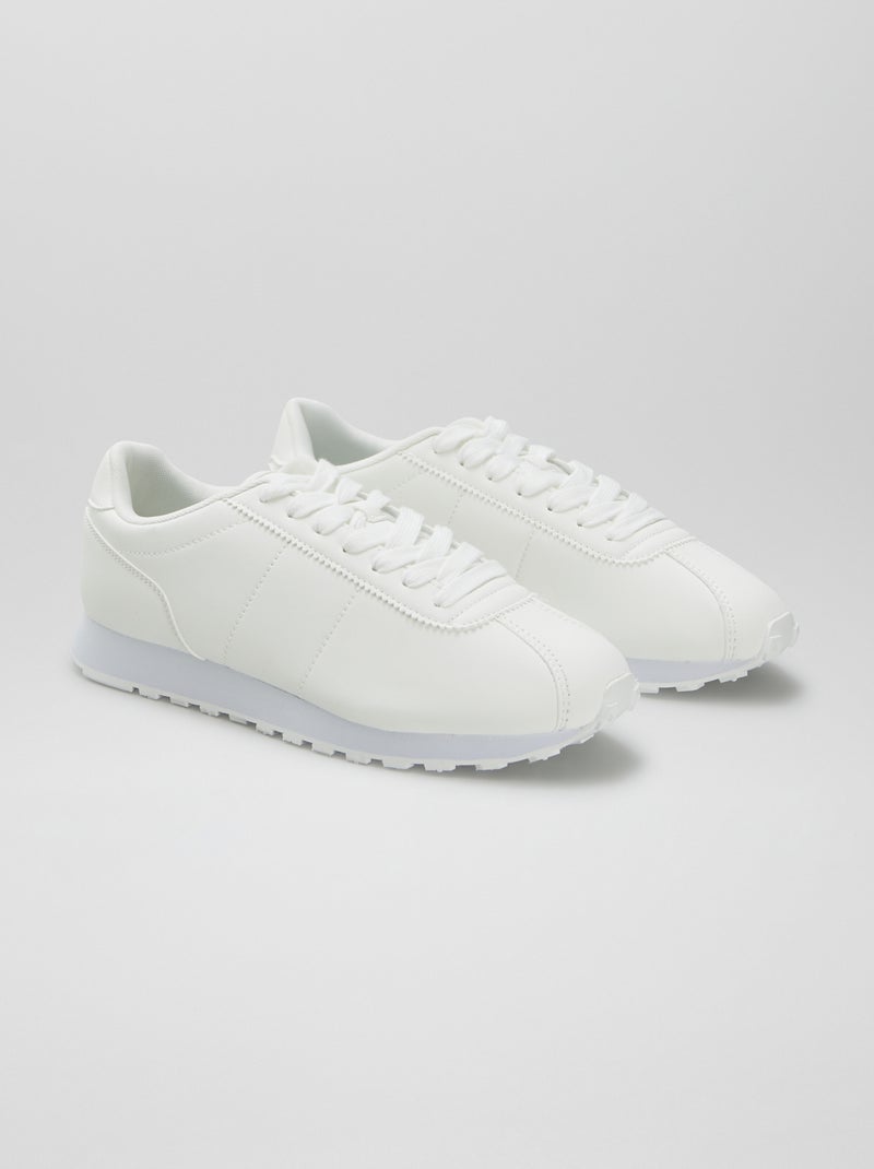 Sneakers basse stile retrò BIANCO - Kiabi
