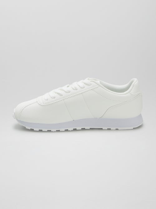 Sneakers basse stile retrò - Kiabi