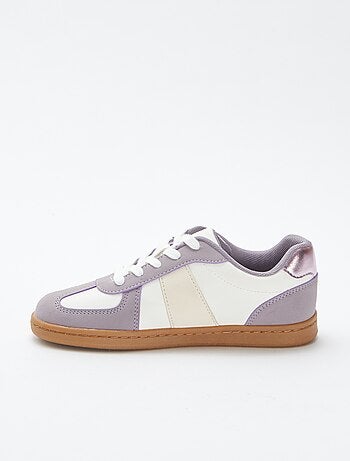 Sneakers bicolori con lacci