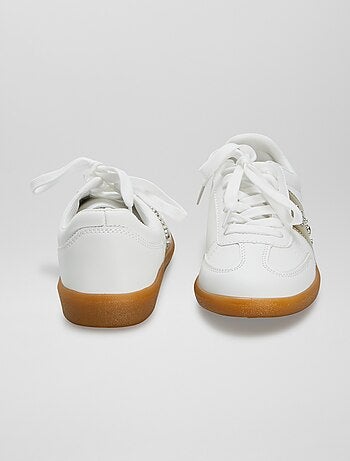 Sneakers con applicazione dorata