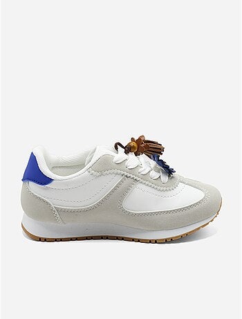 Sneakers con lacci
