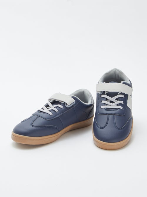 Sneakers con lacci e strappi - Kiabi