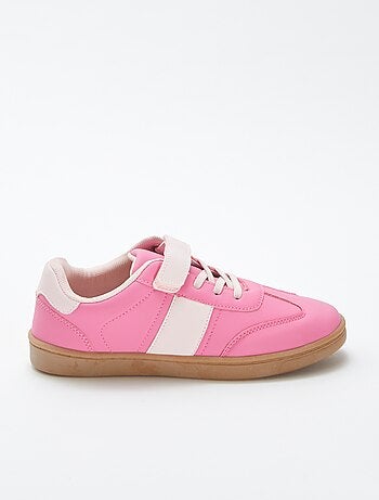 Sneakers con lacci elasticizzati + strappo