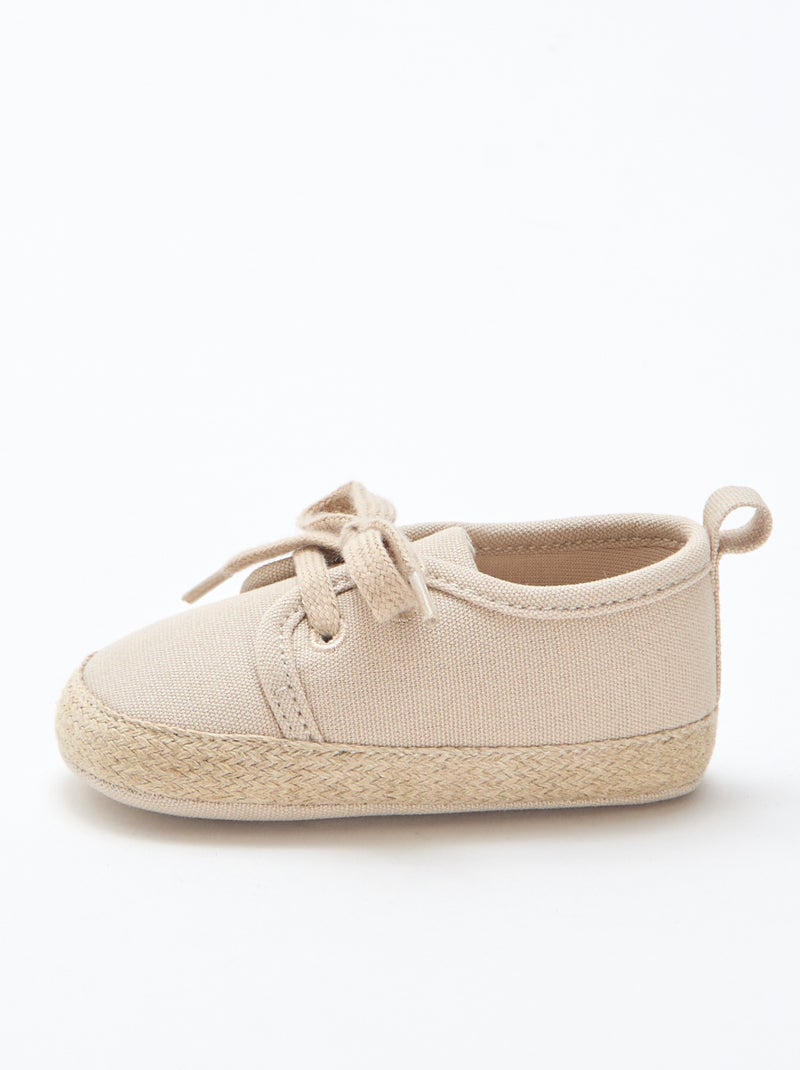 Sneakers con lacci in tessuto Beige - Kiabi