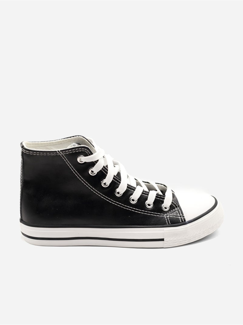 Sneakers con lacci Nero - Kiabi