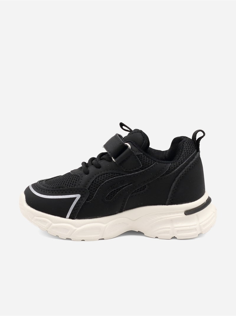 Sneakers con lacci Nero - Kiabi