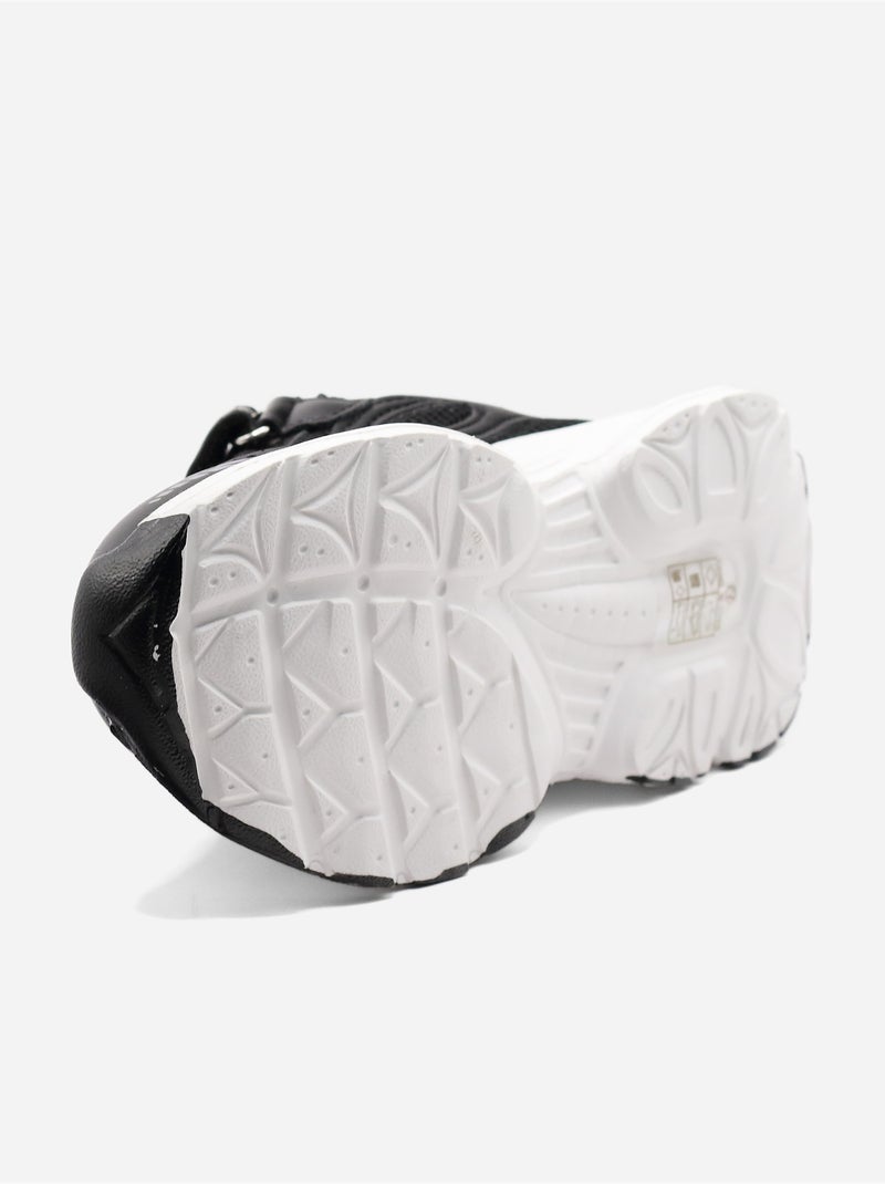 Sneakers con lacci Nero - Kiabi