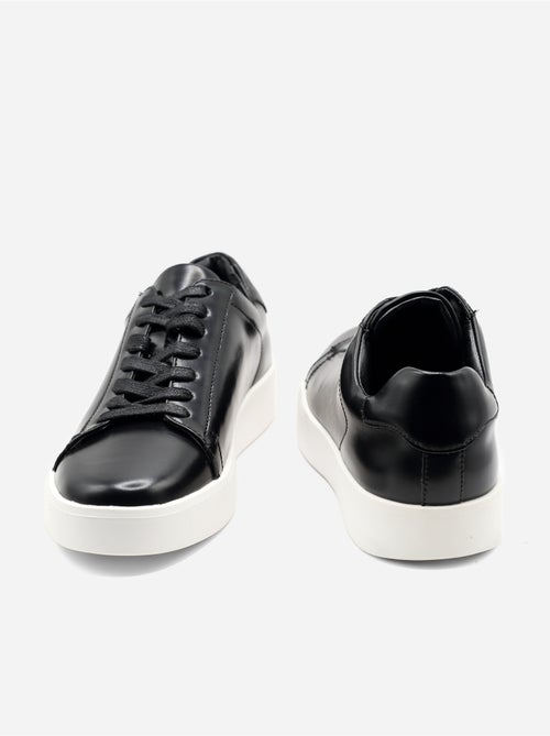 Sneakers con lacci - Kiabi Sneakers con lacci - Kiabi