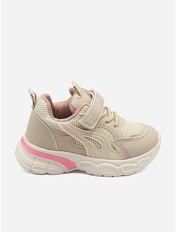 Sneakers con lacci