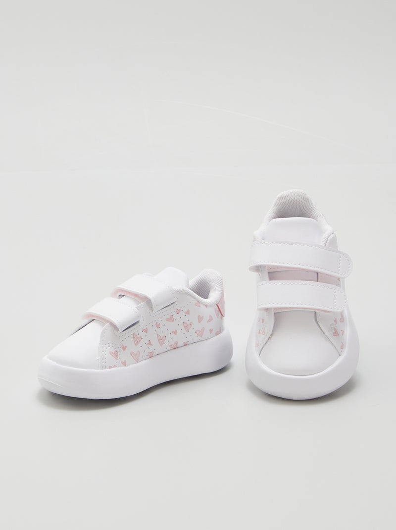 Sneakers con strappi 'Adidas' e motivo 'cuori' bianco - Kiabi