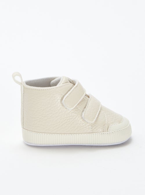 Sneakers con strappi - Kiabi