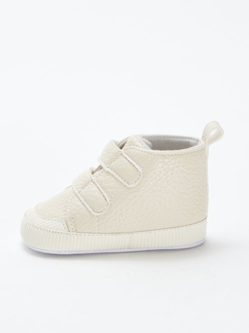 Sneakers con strappi - Kiabi