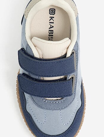 Sneakers con strappi
