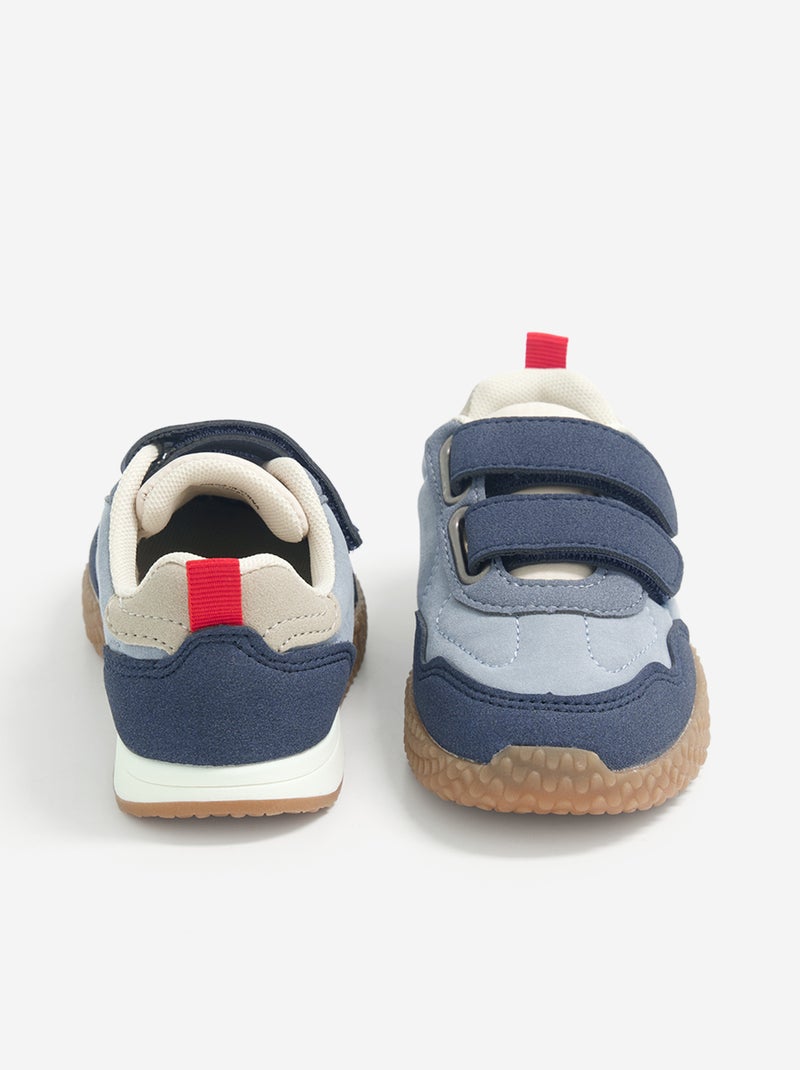 Sneakers con strappi Blu - Kiabi