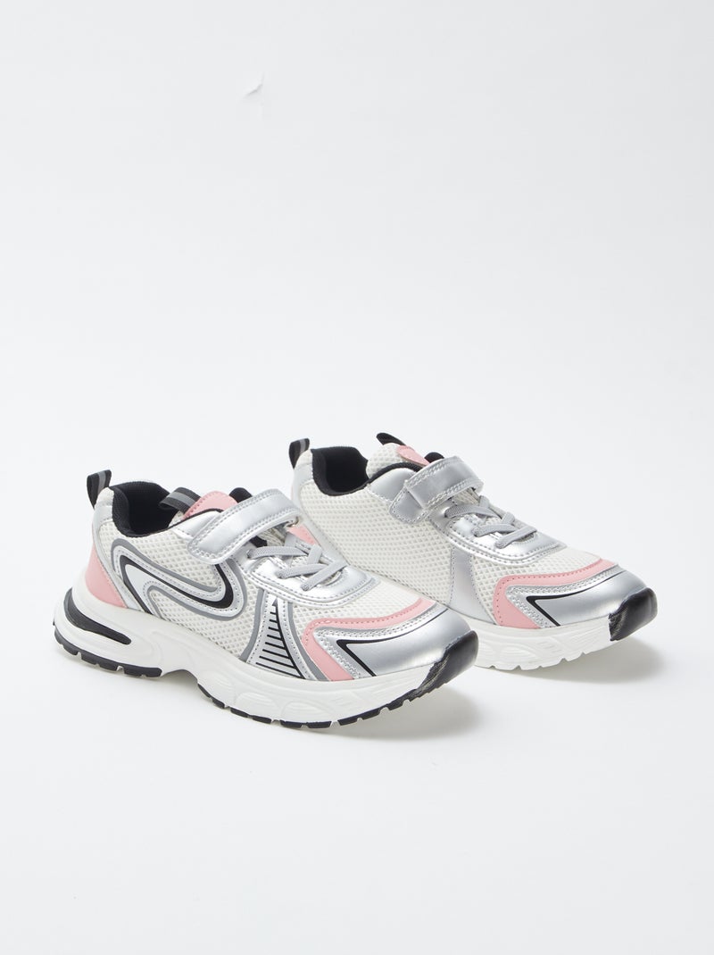 Sneakers con strappi e lacci BIANCO - Kiabi
