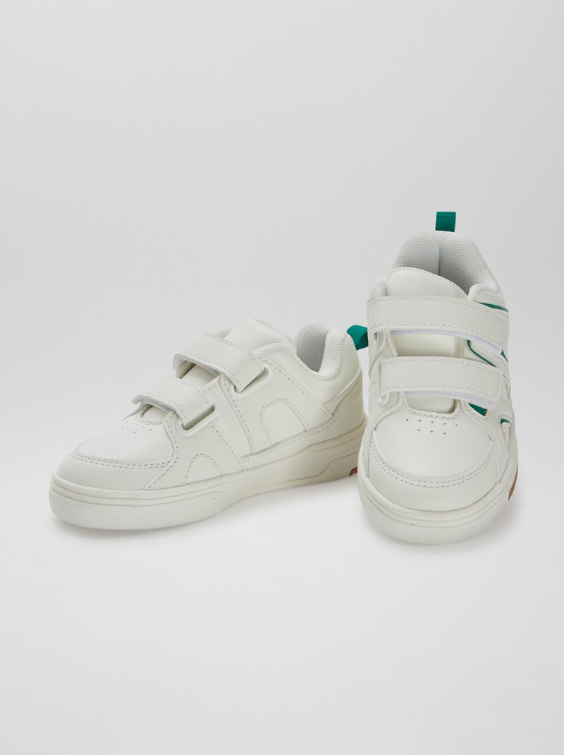 Sneakers con strappi in stile sportivo BIANCO - Kiabi