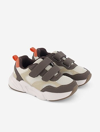 Sneakers con strappi tricolore
