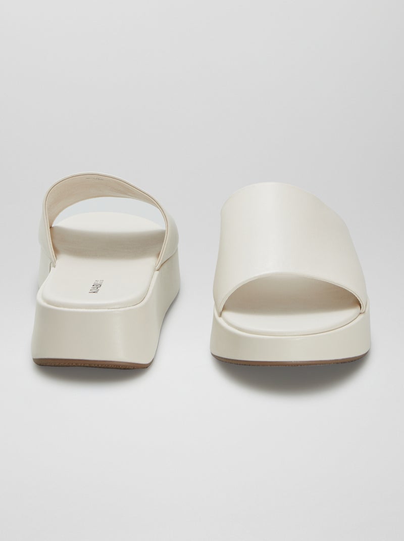 Sneakers con zeppa in similpelle BEIGE - Kiabi