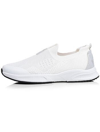 Sneakers confortevole, resistente, con suola in memory e facile da indossare Isotoner