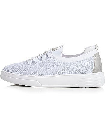 Sneakers confortevole, resistente, con suola in memory e facile da indossare Isotoner