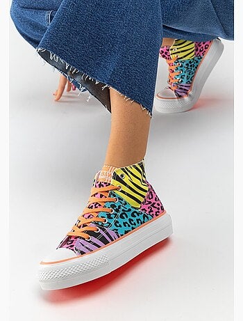 Sneakers conguitos altas plataforma