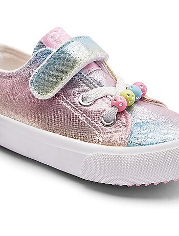 Sneakers conguitos bajas arcoíris