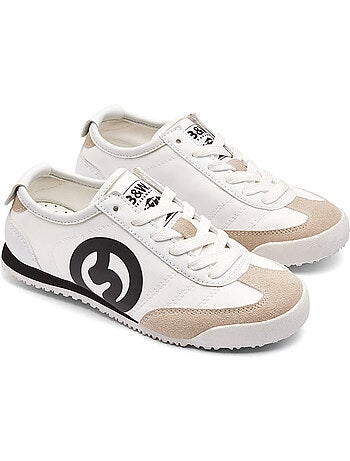 Sneakers conguitos bajas básicas cordones
