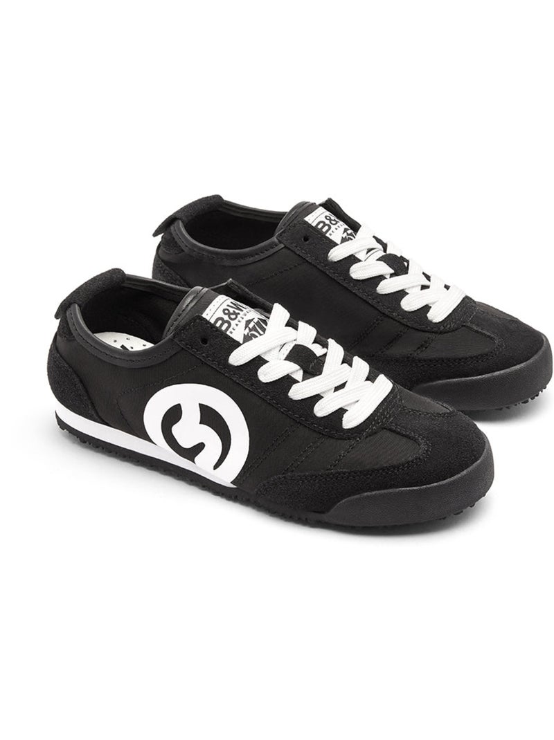 Sneakers conguitos bajas básicas cordones Nero - Kiabi