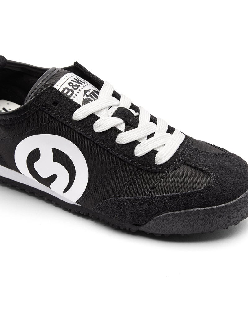 Sneakers conguitos bajas básicas cordones Nero - Kiabi