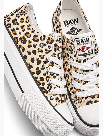 Sneakers conguitos basic