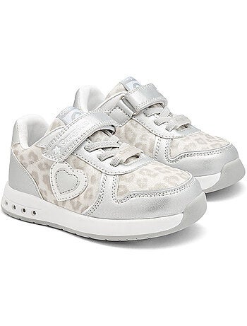 Sneakers conguitos luces barefoot