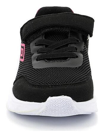 Sneakers da bambina Umbro Nateo – Stile e comfort sportivo