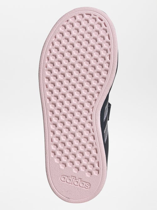 Sneakers 'Grand Court' olografiche 'adidas' - Kiabi Sneakers 'Grand Court' olografiche 'adidas' - Kiabi