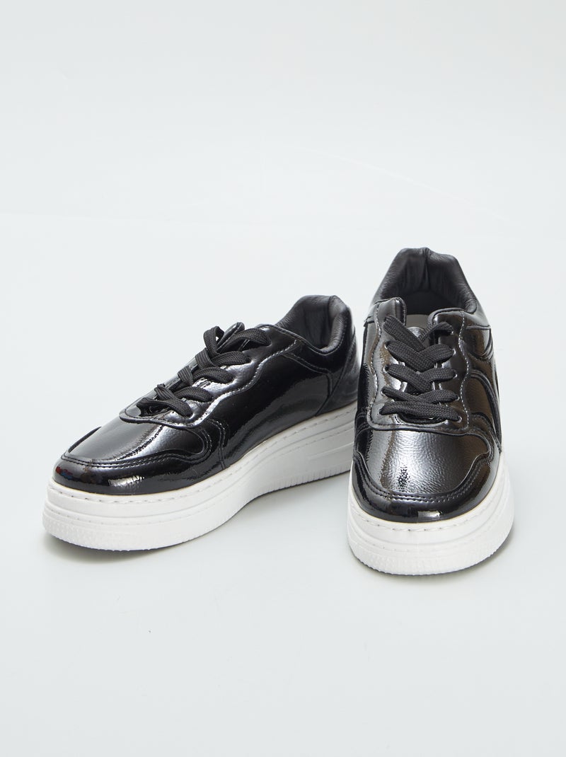 Sneakers in mesh bicolore NERO - Kiabi