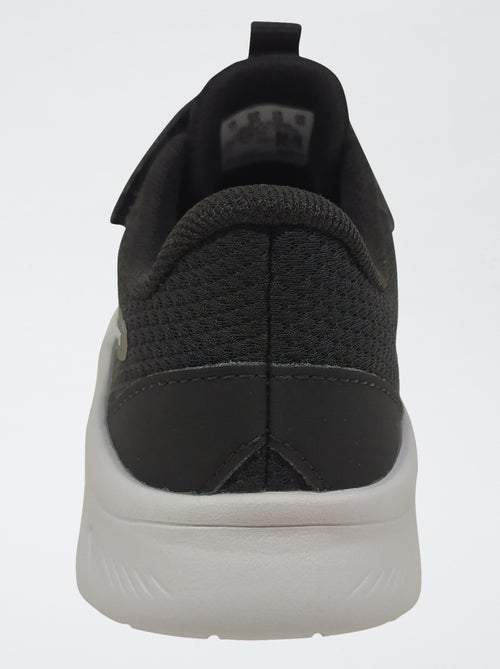 Sneakers in mesh monocolore PUMA - Kiabi Sneakers in mesh monocolore PUMA - Kiabi