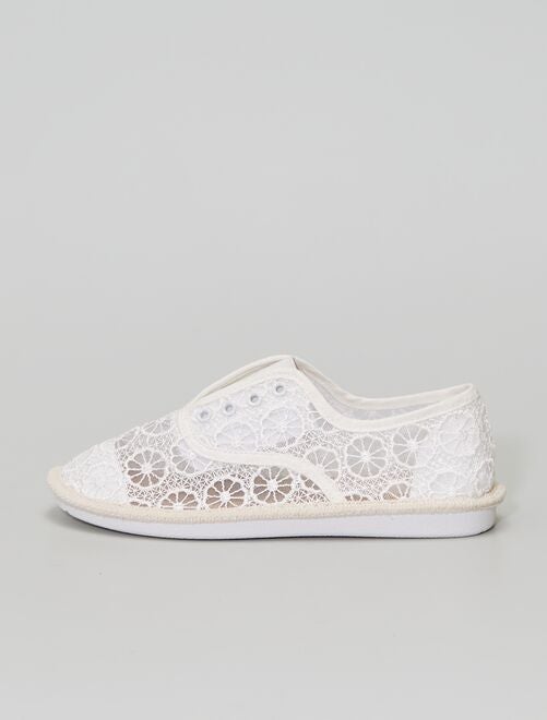 Sneakers in pizzo - bianco - Kiabi - 16.00€