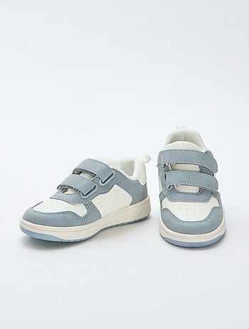 Sneakers in similpelle con 2 strappi