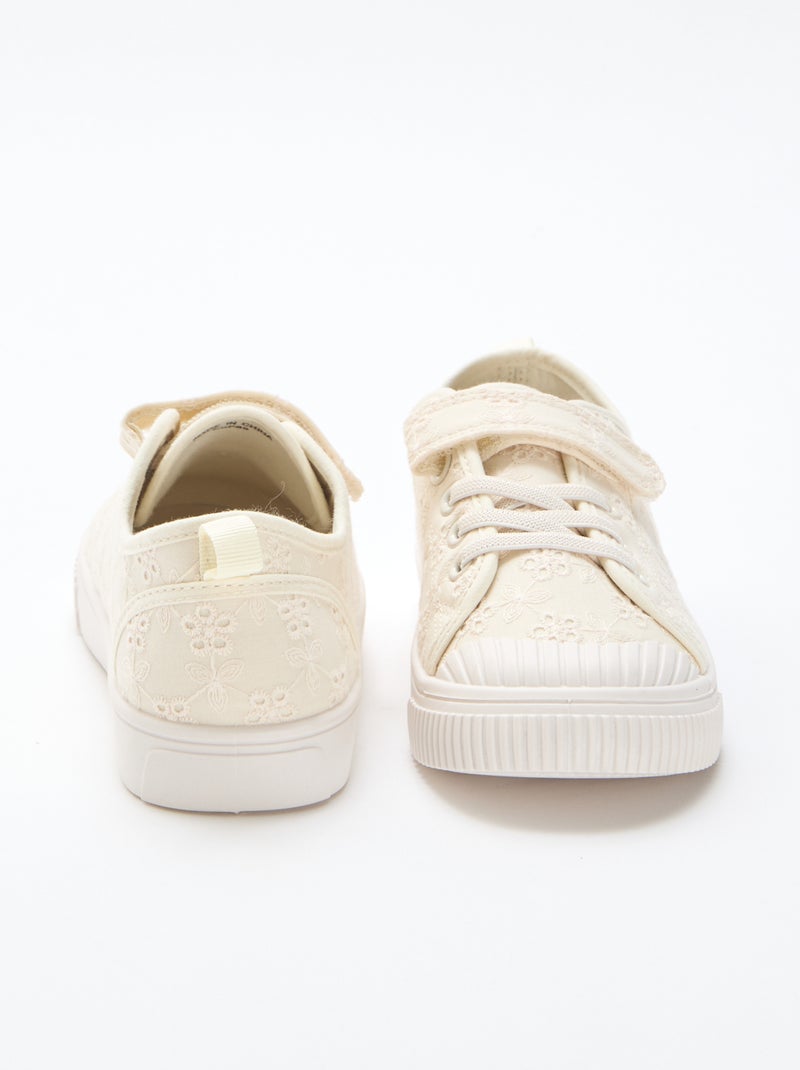 Sneakers in tela con stampa a scacchi Beige - Kiabi