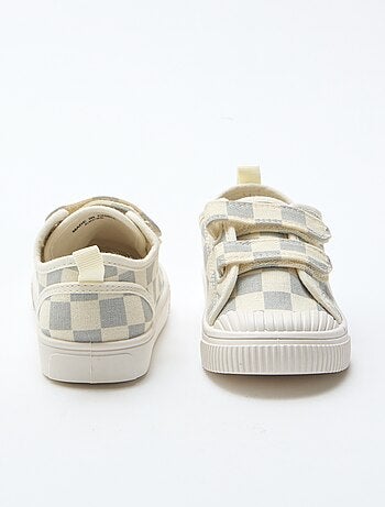 Sneakers in tela con stampa a scacchi