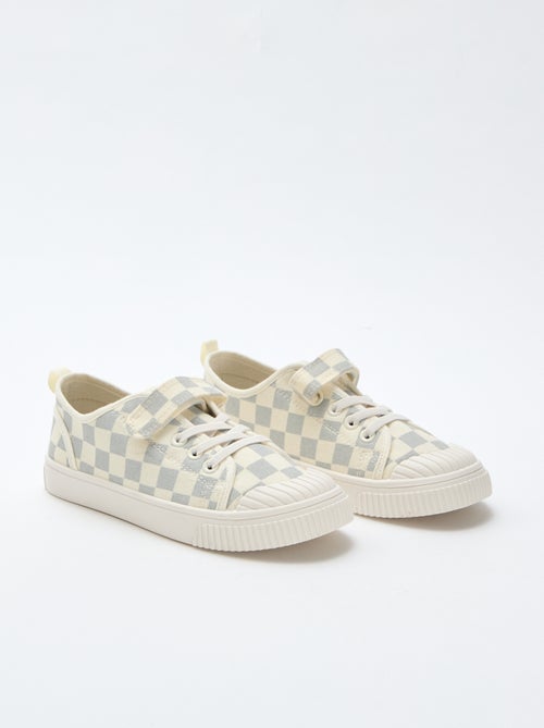 Sneakers in tela con stampa a scacchi - Kiabi