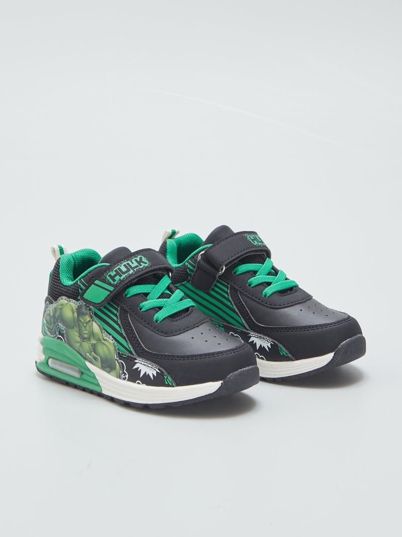 Sneakers luminose 'Hulk' nero - Kiabi