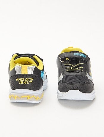 Sneakers luminose 'Pokémon'