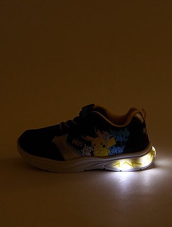 Sneakers luminose 'Pokémon'